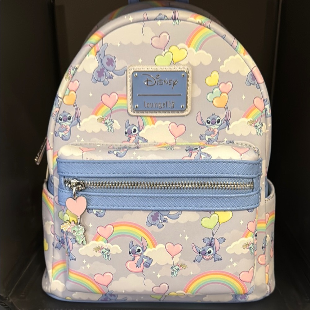 Sold out Stitch AOP Loungefly Backpack